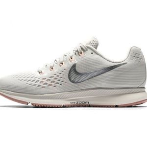 Nike pegasus running shoes